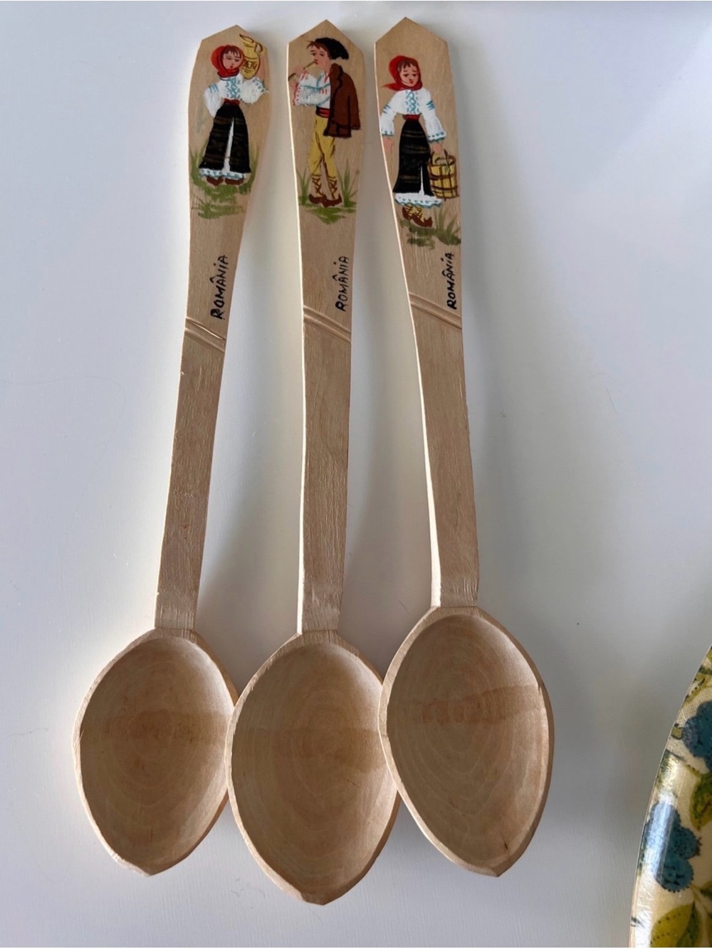 Vintage Romanian wood utensils set of 3